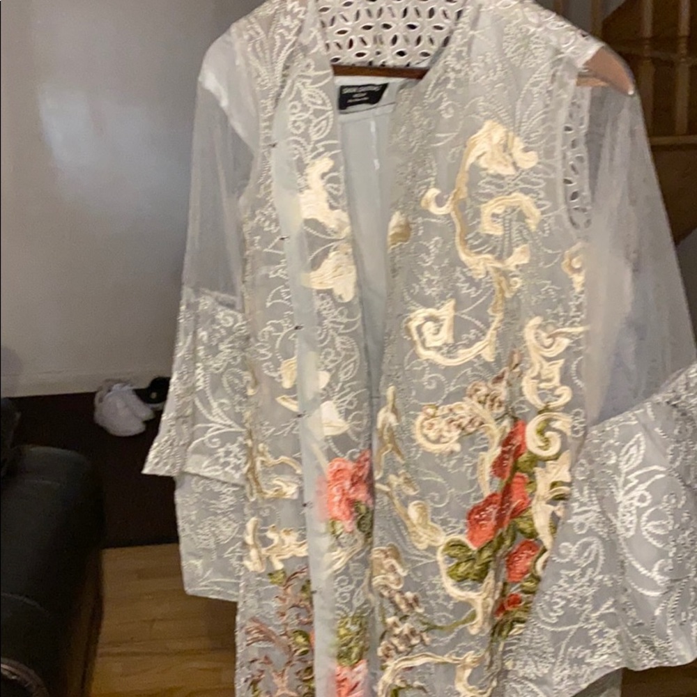 Only shirt - Picture 3 of 6